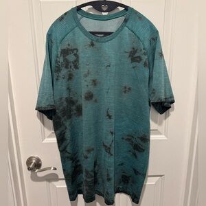 Mens Lululemon athletica Teal and Black Dyed Shirt Size XXL
